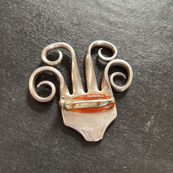 Brooch - Picture 4 of 5